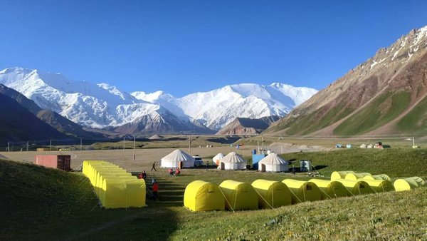Базовый Лагерь Горы Азии